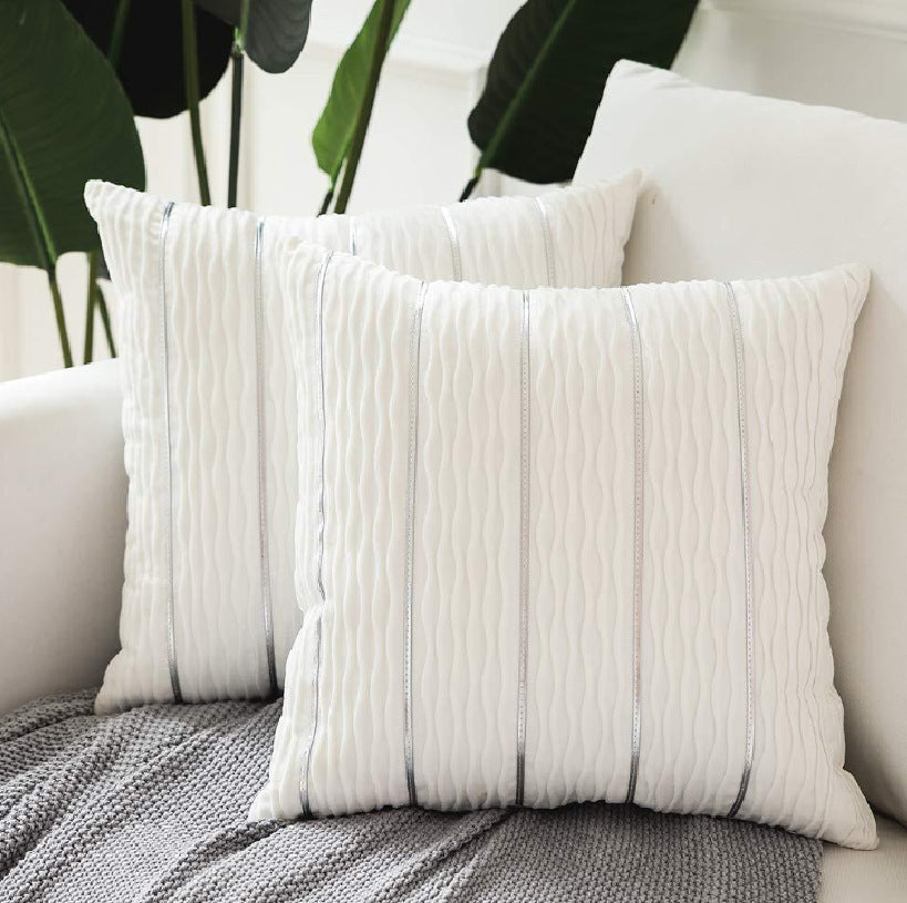 Housse de Coussin en Velours à Rayures - Luxe et Simplicité